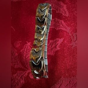 Men’s gold and silver bracelet